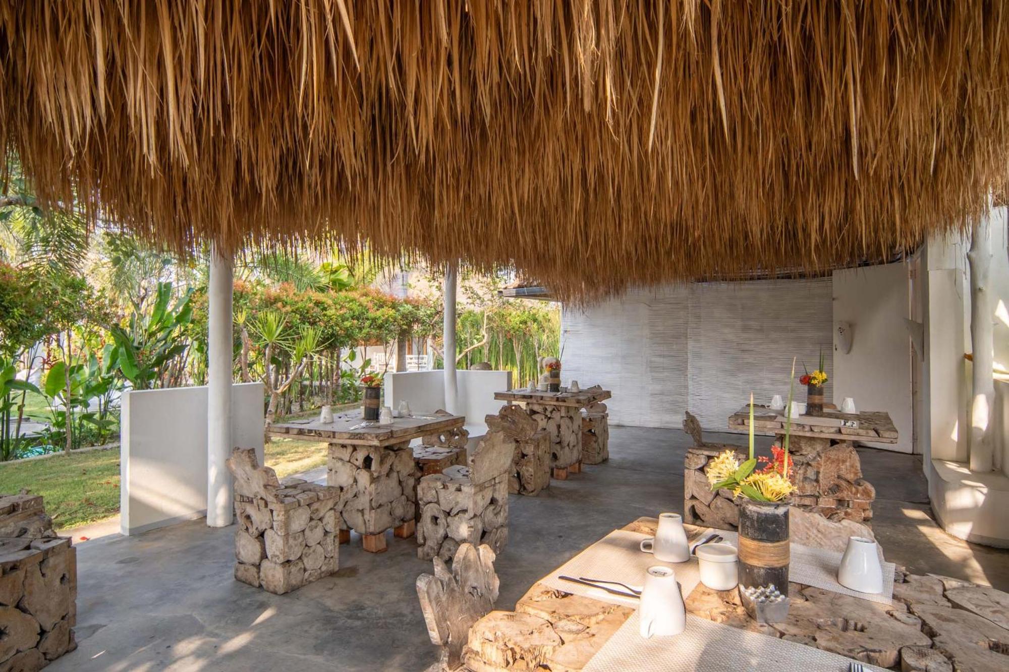 Tiki Boutique Hotel Spa Lombok Selong Belanak Ngoại thất bức ảnh